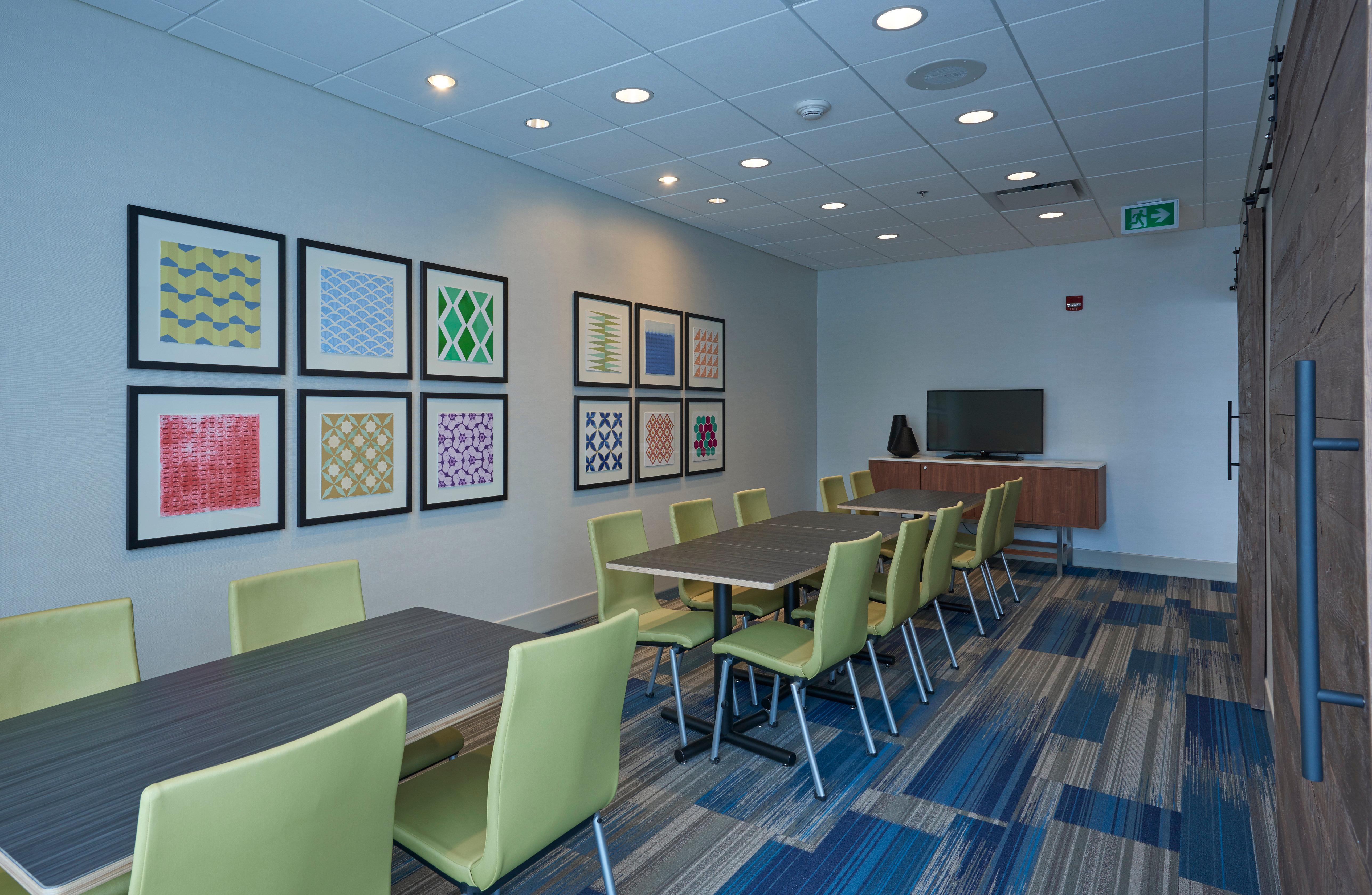 Holiday Inn Express & Suites St. John'S Airport By Ihg Zewnętrze zdjęcie