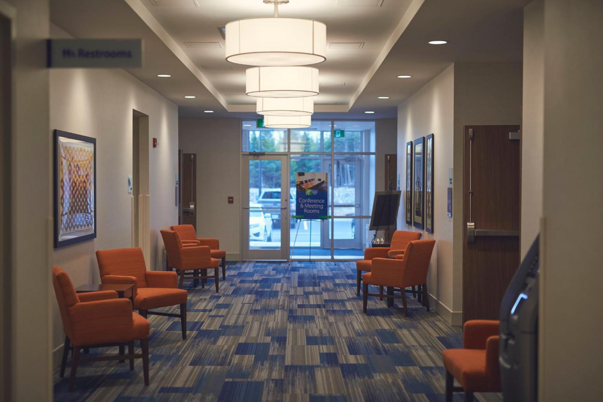 Holiday Inn Express & Suites St. John'S Airport By Ihg Zewnętrze zdjęcie