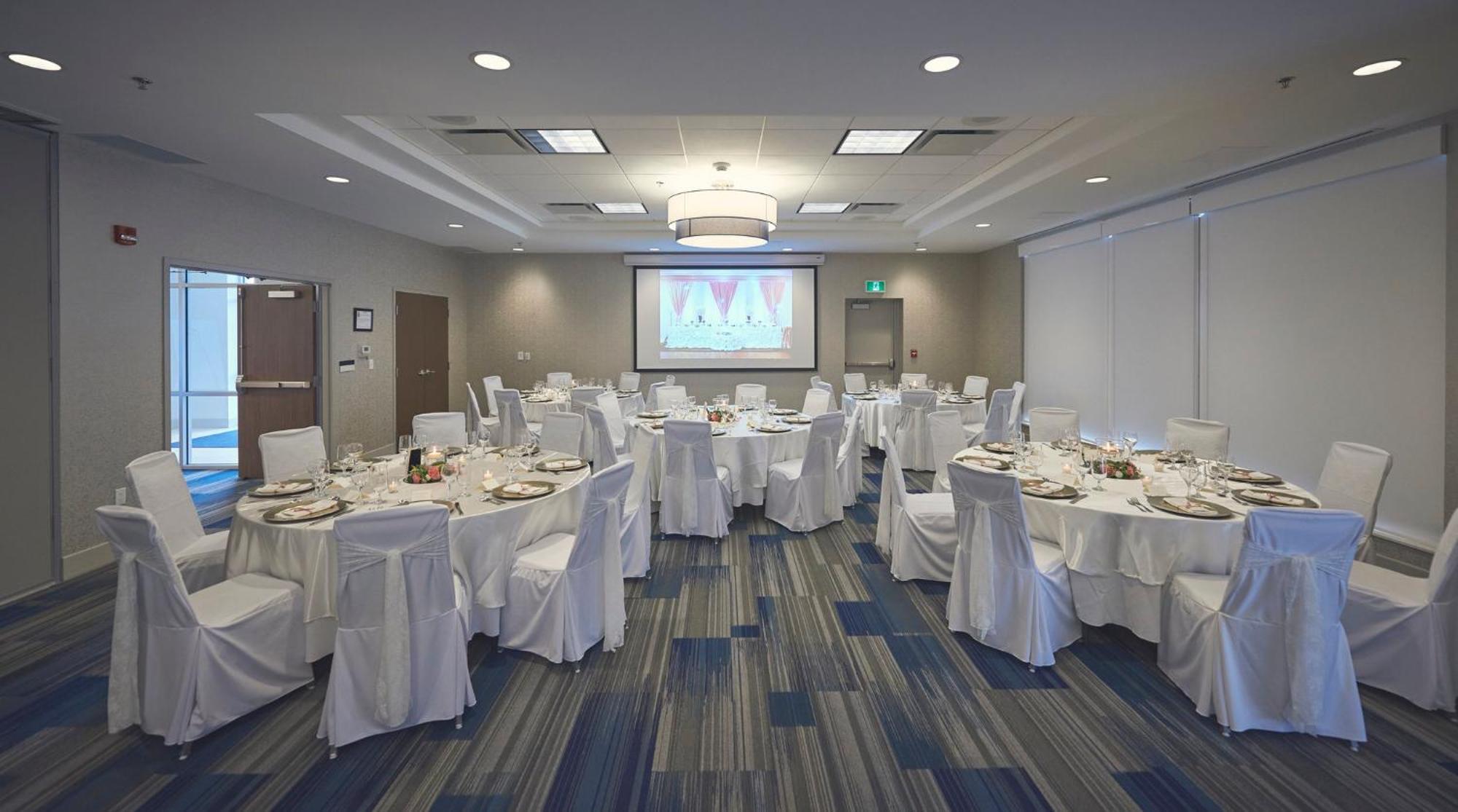 Holiday Inn Express & Suites St. John'S Airport By Ihg Zewnętrze zdjęcie